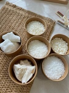 Cách sử dụng nguyên liệu làm nến đúng chuẩn
